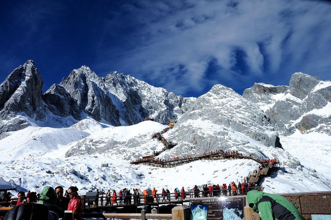 2016年秋游活動——挑戰玉龍雪山